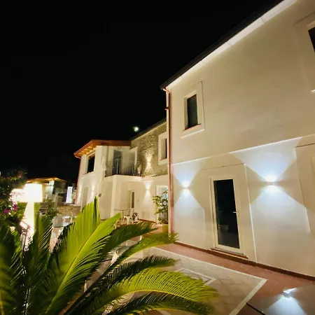 Storace S House *