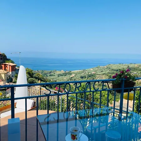 Storace S House Falerna