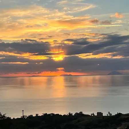 Storace S House * Фалерна